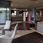 Ibis 3* Melun