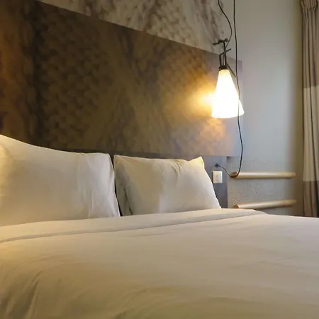 Ibis Hotel 3*