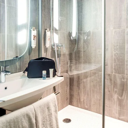 Ibis 3* Мелён