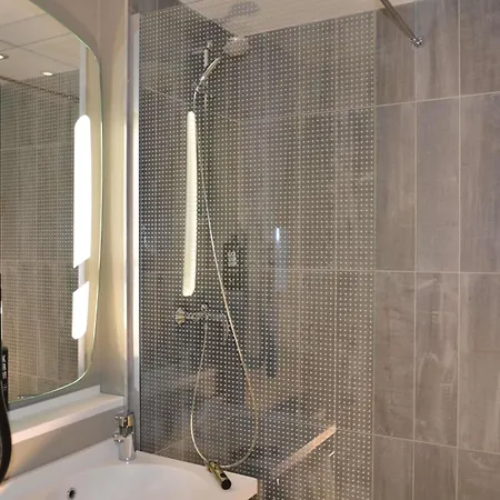Ibis Szálloda 3*
