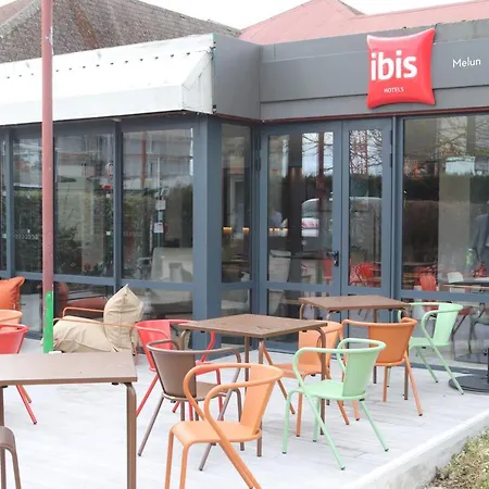 Ibis Hotel 3*