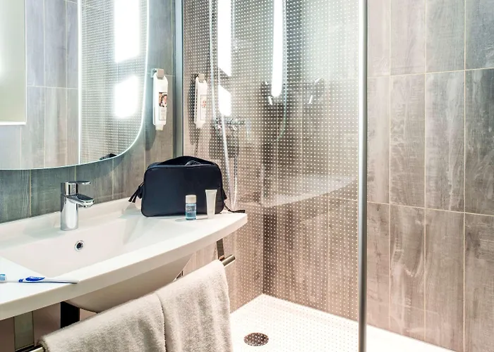 Ibis 3* Melun