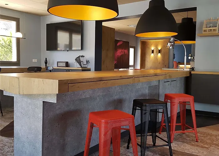 Ibis 3* Melun